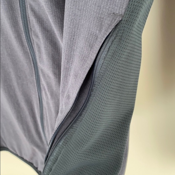 Lululemon Jacket - Picture 4 of 5